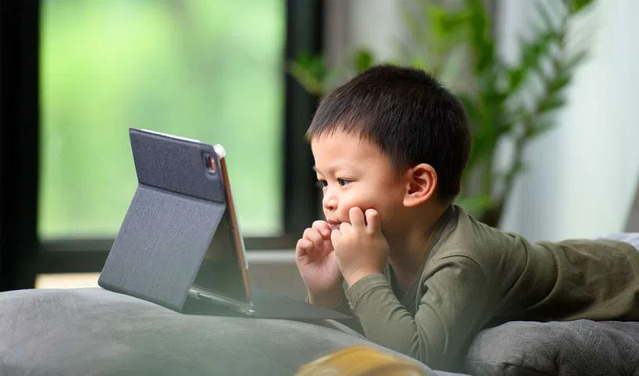 Excessive screen time weakens children’s vocabulary; video games most harmful: Study