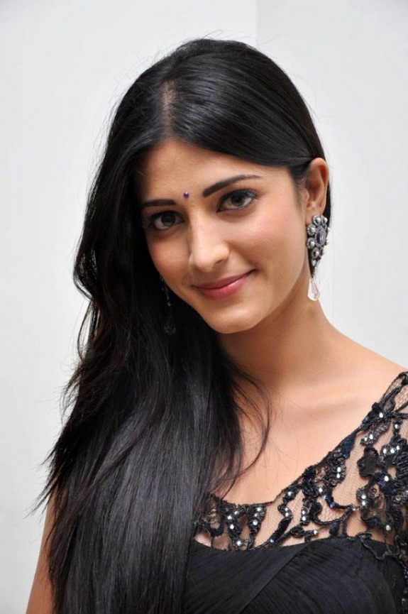 Sruthi Hasan